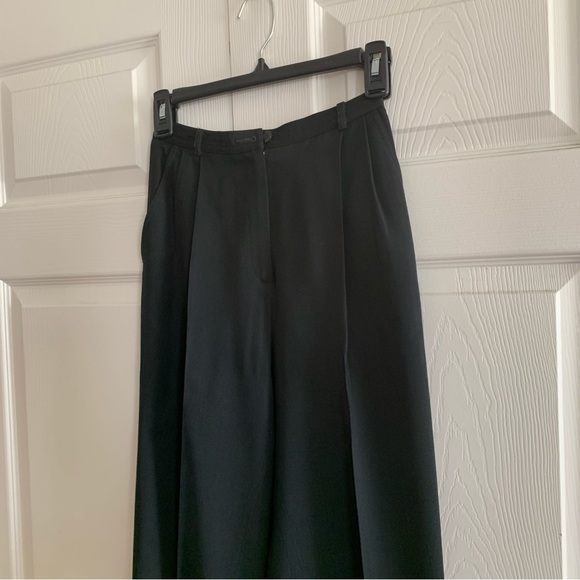 Vintage Liz Claiborne Petite Wool Pleated Black Pants Size 2 - Picture 2 of 6